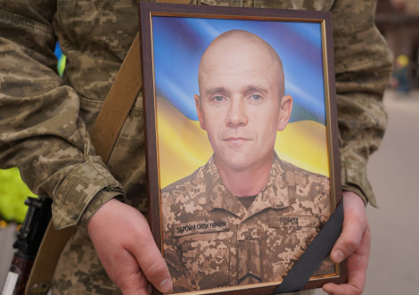 Охтирка прощається з героєм Романом Горохом