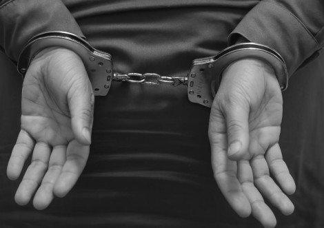 Охтирчанина засудили до 8 років за вбивство матері