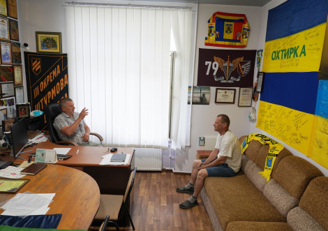 Зустріч партизана з Охтиркою
