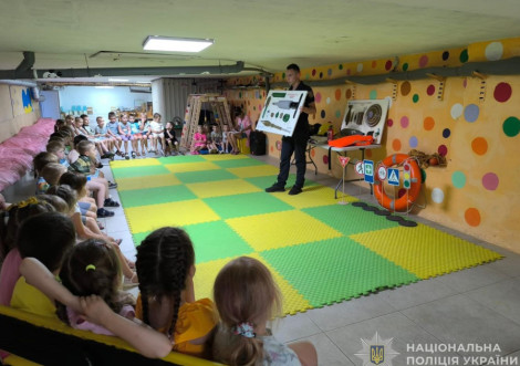 Рятувальники навчали дітей правилам безпеки у садочках
