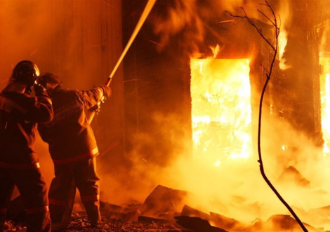 У Охтирці ліквідували загоряння в нежитловому будинку