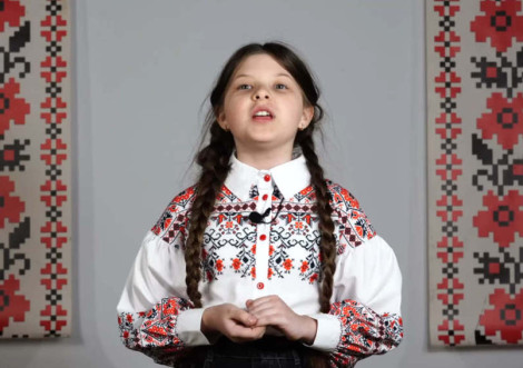 Дівчата з Охтирки перемогли в міжнародному конкурсі читців