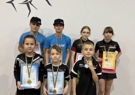 Охтирські тенісисти здобули вісім медалей на першості у Харкові