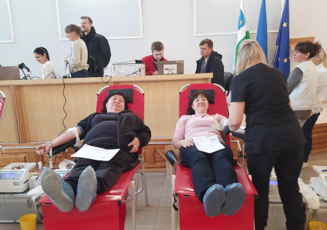 Донорський день в Охтирській ЦРЛ майже 60 працівників здали кров