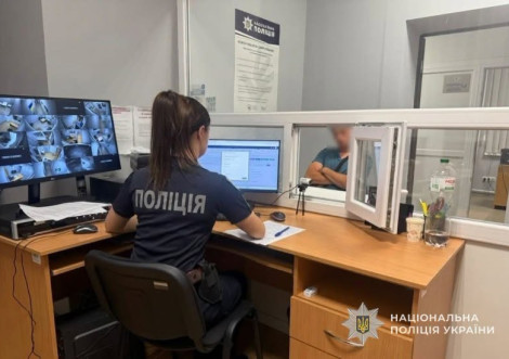 На сумщині чоловіка затримали за розбещення дитини